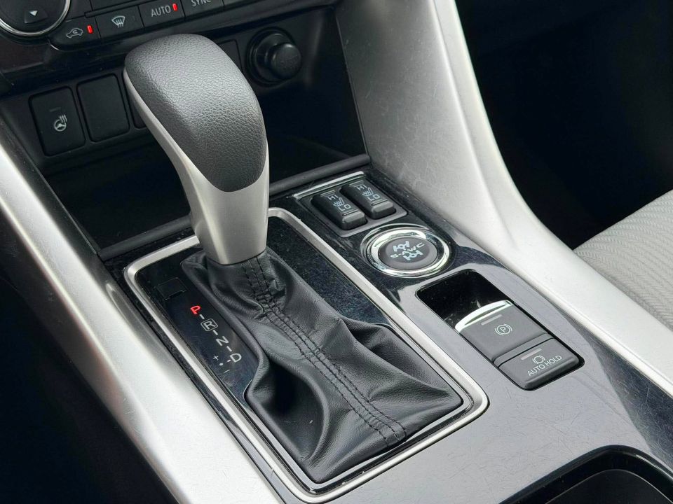 Mitsubishi Eclipse Cross 2024 - Image 18