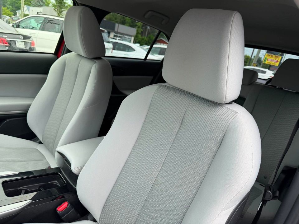 Mitsubishi Eclipse Cross 2024 - Image 26