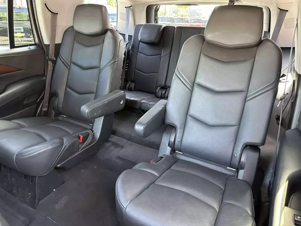 Cadillac Escalade 2015 - Image 31