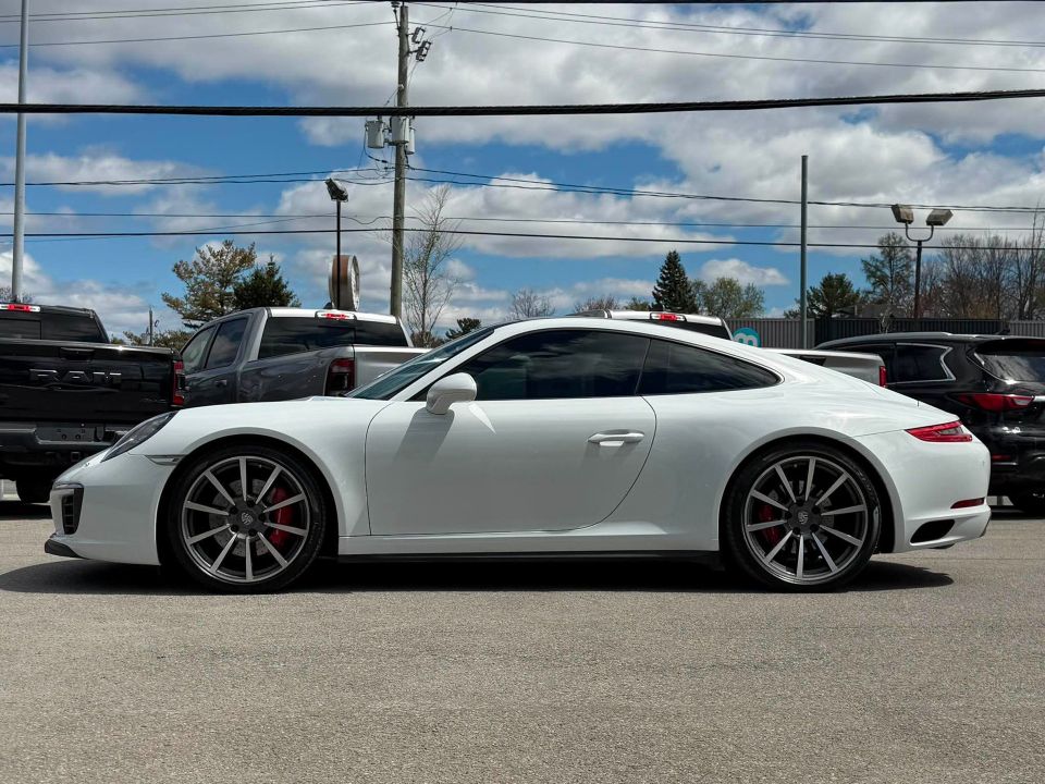 Porsche 911 2017 - Image 2