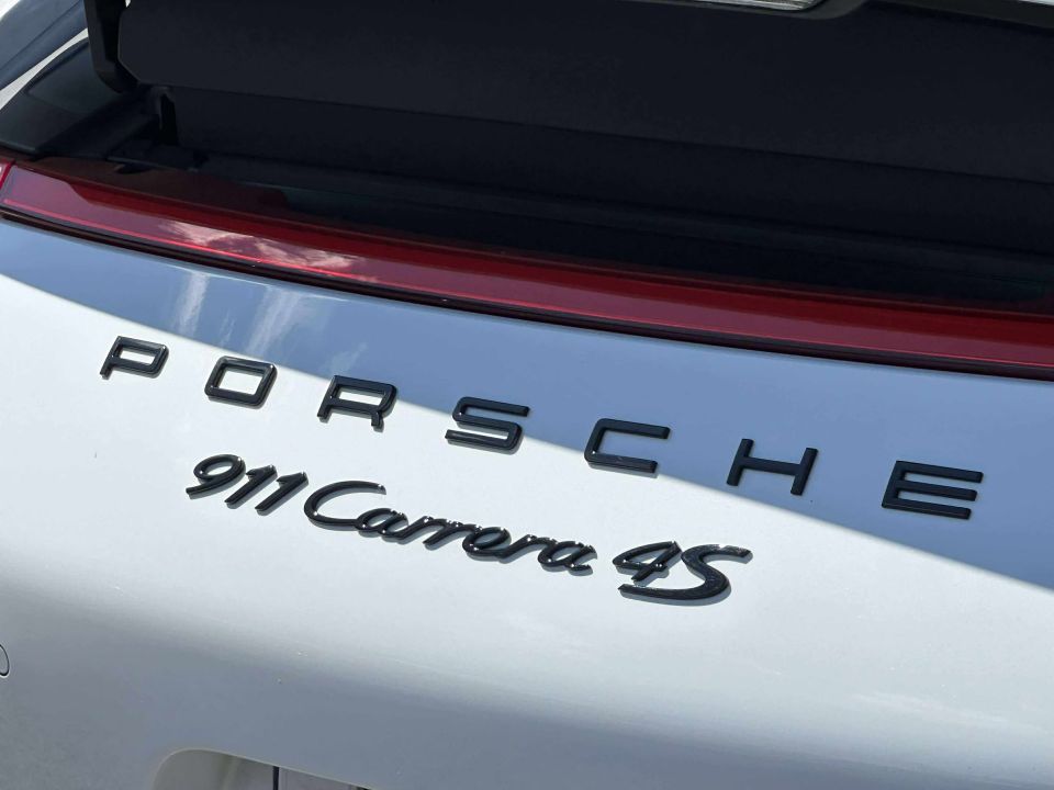 Porsche 911 2017 - Image 32