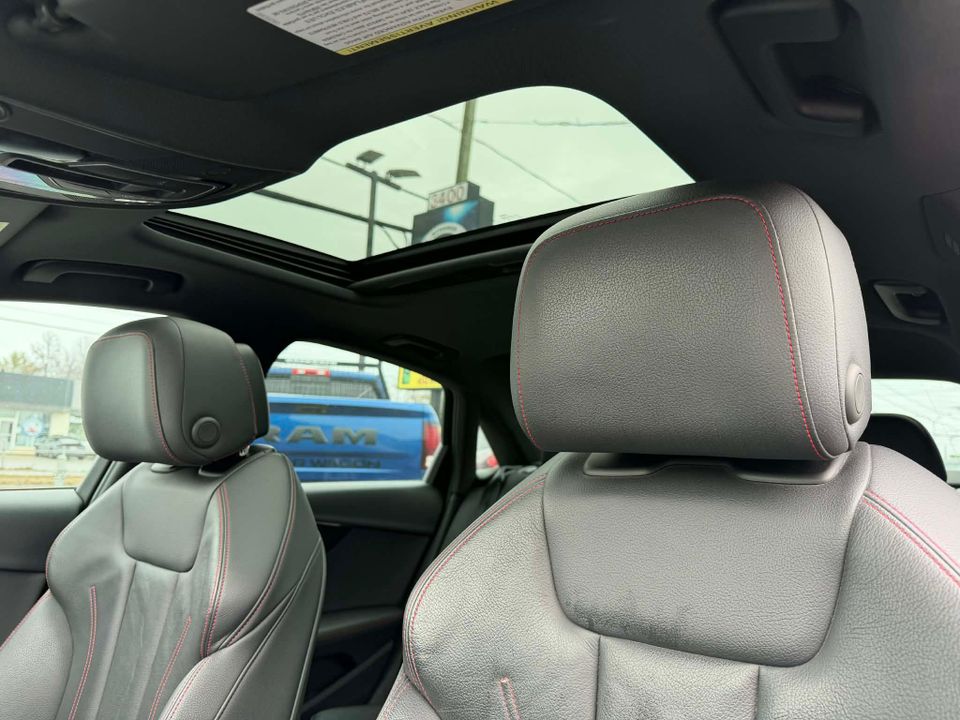 Audi A4 2018 - Image 13