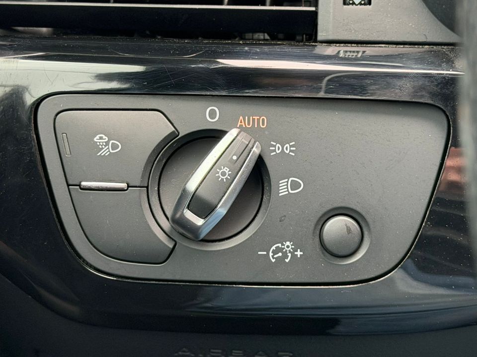 Audi A4 2018 - Image 15