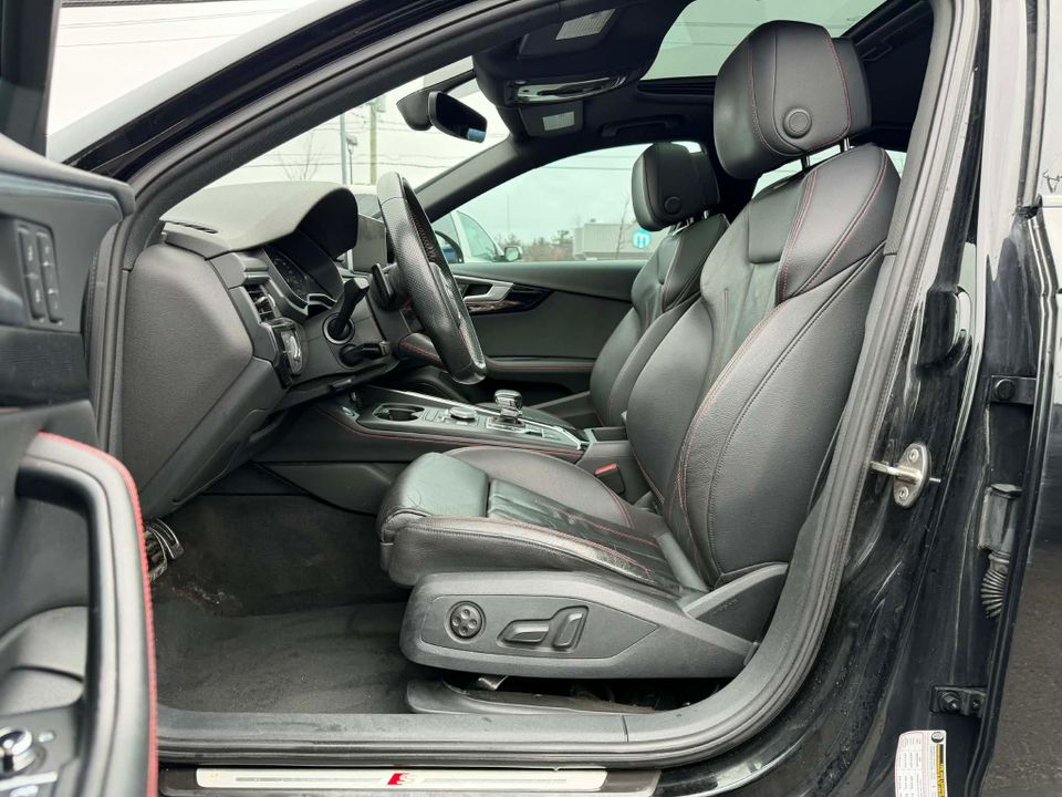 Audi A4 2018 - Image 26