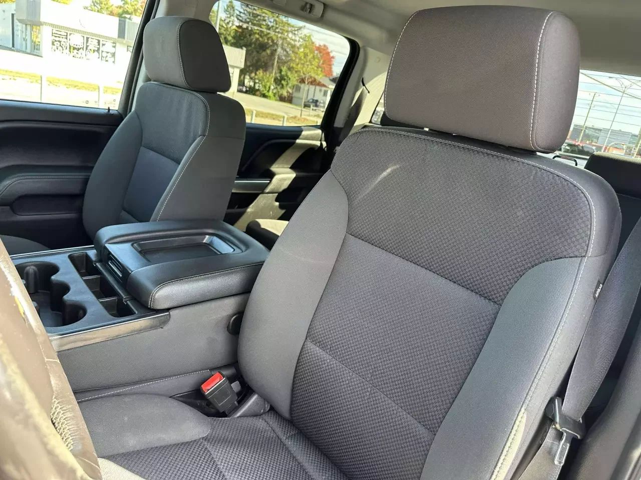 Chevrolet Silverado 1500 2018 - Thumbnail 24