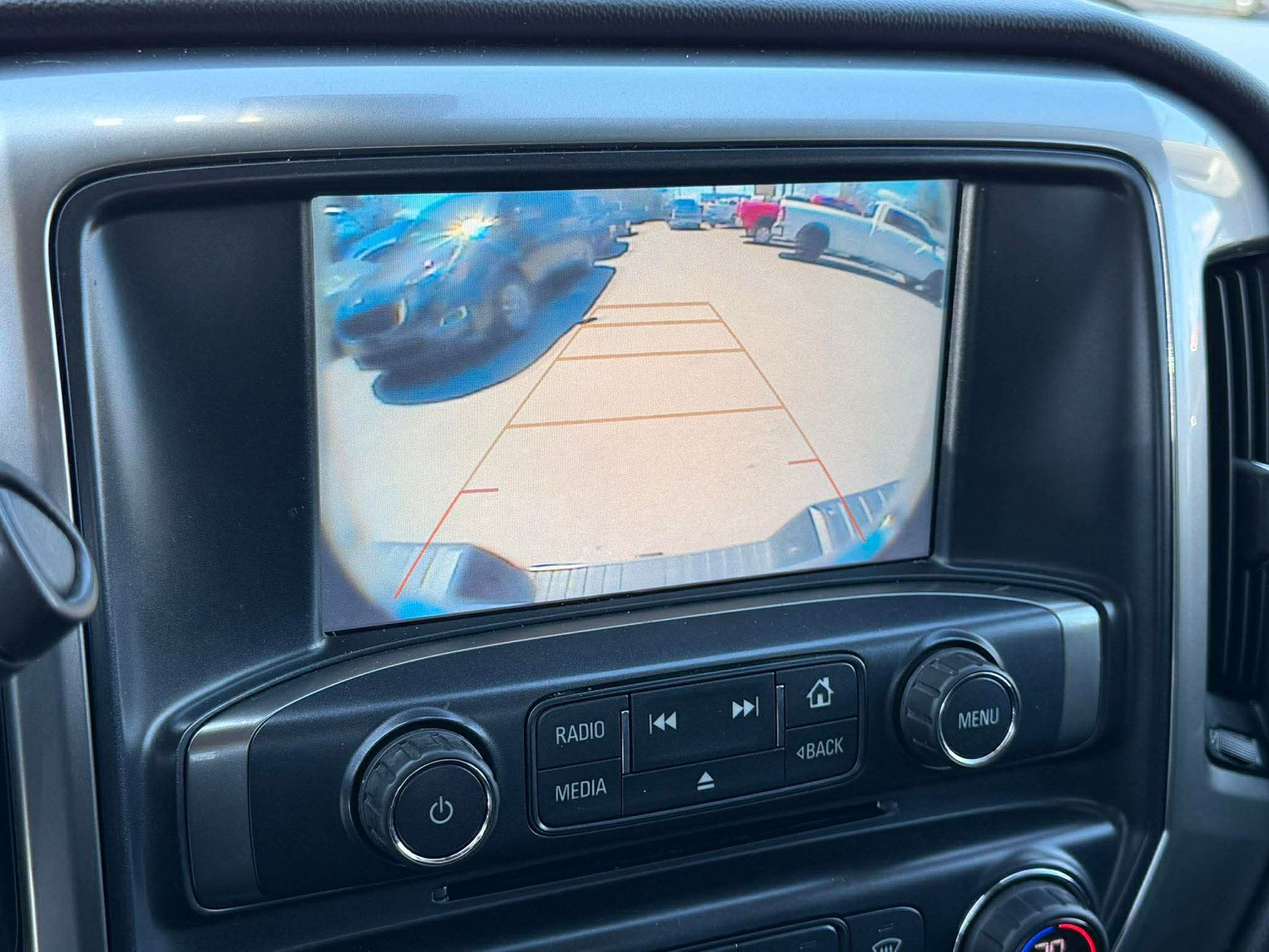 Chevrolet Silverado 1500 2018 - Thumbnail 18